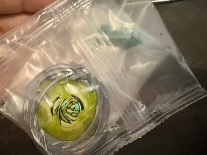 Beyblade X Hover Wyvern 8-80B lacrado