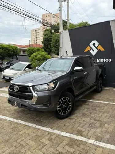 Toyota Hilux CD SRV 4X4 2.8 TDI Diesel Aut. 2021