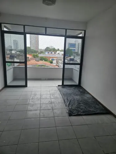 APARTAMENTO NO BAIRRO DA PITANGUINHA 4 QUARTOS
