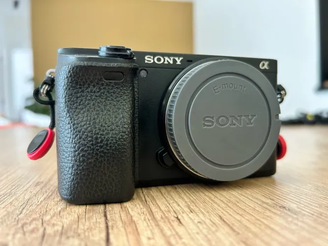 Câmera Sony a6400 