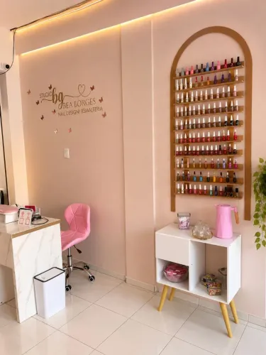 Passo tudo para Studio de unha/esmalteria