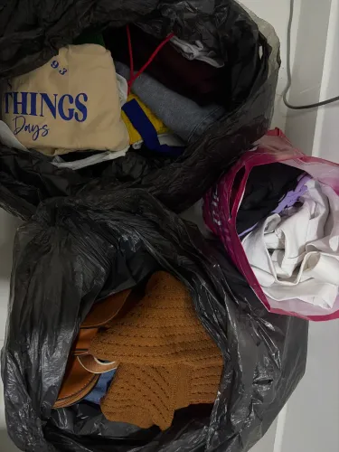DOAÇÃO ROUPAS FEMININAS
