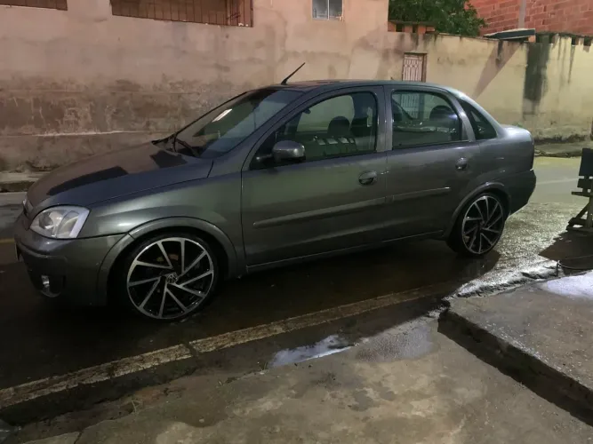 Chevrolet Corsa Sed. Premium 1.4 8V Econoflex 4P 2010