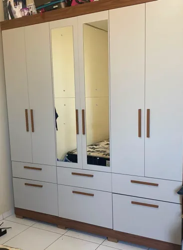 GGUARDA ROUPA 6 PORTAS