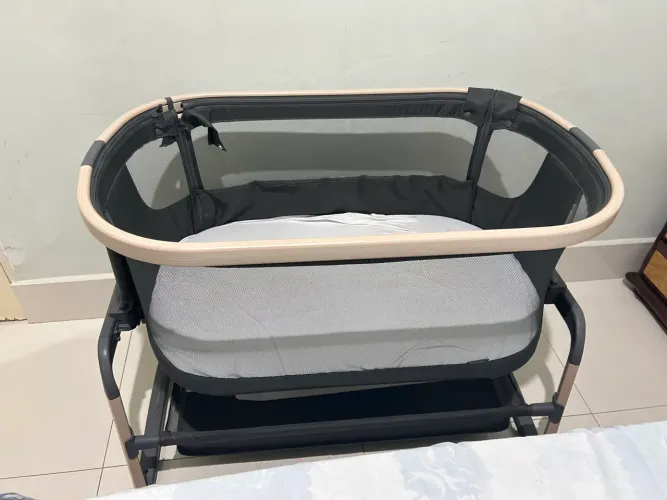 Berço cosleeper portátil Maxi Cosi Iora Air