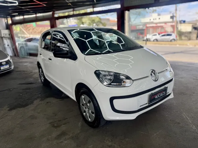 Volkswagen Up! Take 1.0 T. Flex 12V 3P 2017