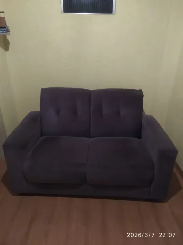 Vende - se  um sofá com dois lugares por 320,00 no Bela vista guarulhos 