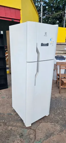 geladeira Electrolux DFN41 frost free semi nova ( ENTREGA GRÁTIS )