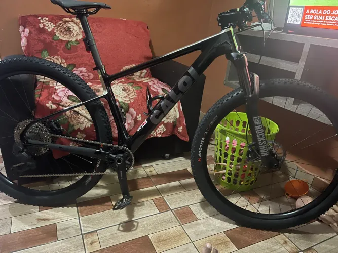 Bike Caloi elite carbon 2016