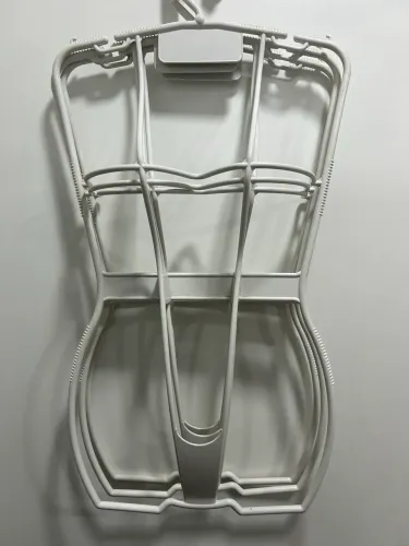 Cabide silhueta c/ busto plástico resistente