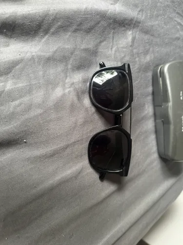 Vendo óculos semi-novo