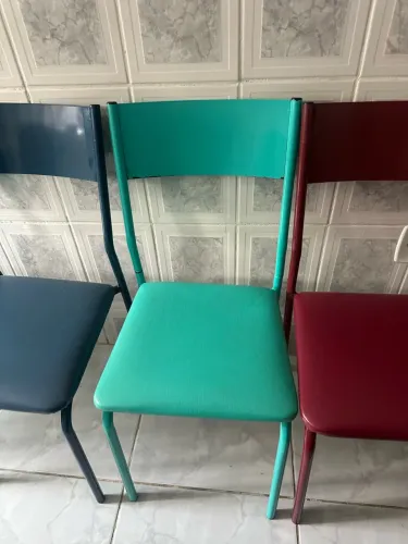 CONJUNTO DE CADEIRAS 
