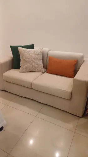 Sofá 2 lugares linho e capa