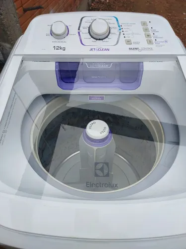Máquina lavar roupas eletrolux 12k