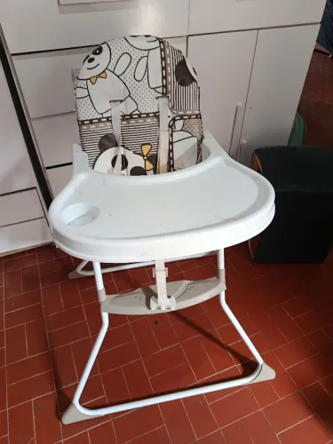 Cadeira de alimentação