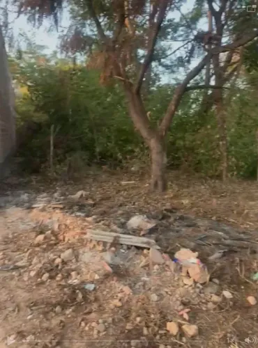 TERRENO EM FRENE JULIO ALMEIDA PERTO DA AVENIDA