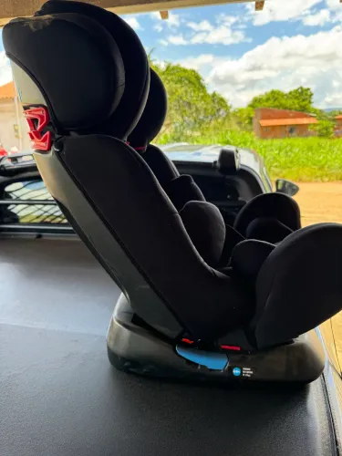 ? Cadeirinha para carro Voyage (0 a 36 kg)