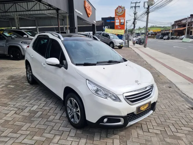 Peugeot 2008 Griffe 1.6 Flex 16V 5P Aut. 2017