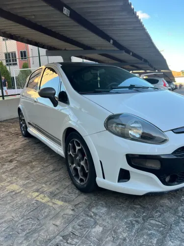 Fiat Punto T-jet 1.4 16V Turbo 5P 2013