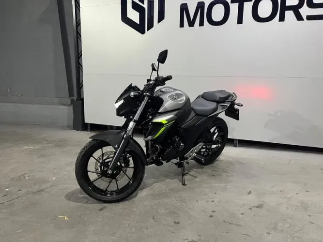 YAMAHA FZ25 FAZER 2024
