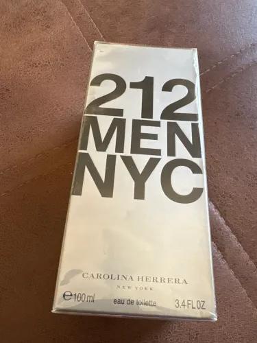 Vendo 212 men nyc 100 ml eau de toilette
