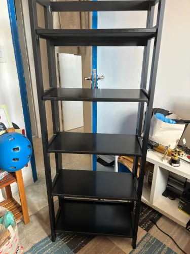 Estante desmontável 