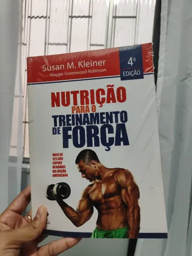 Livro Educação Física (Nutrição para o treinamento de Força)