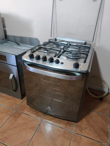 Fogão 4 Bocas Electrolux em inox espelhado Tripla Chama De embutir