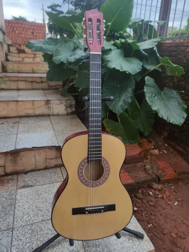 Violão clássico infantojuvenil