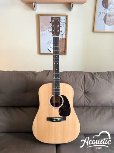 VIOLÃO MARTIN D10-e