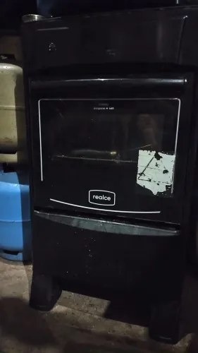 Vendo fogão 4 bocas realce leia a descrição