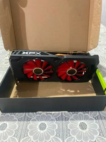 Placa de vídeo Xfx Rx 570 4GB