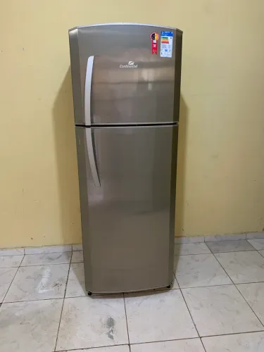 Geladeira inox 500L Frost Free Perfeita