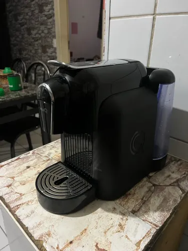 CAFETEIRA DE CÁPSULA DELTA 