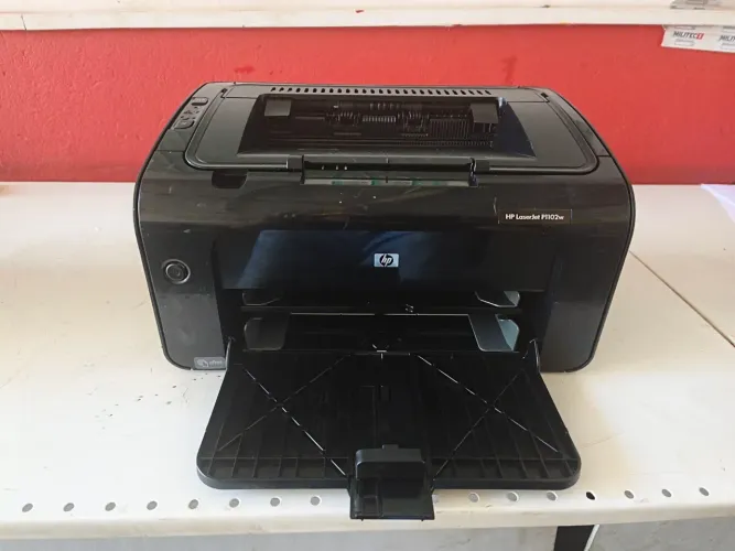 Impressora HP LaserJet P1102W