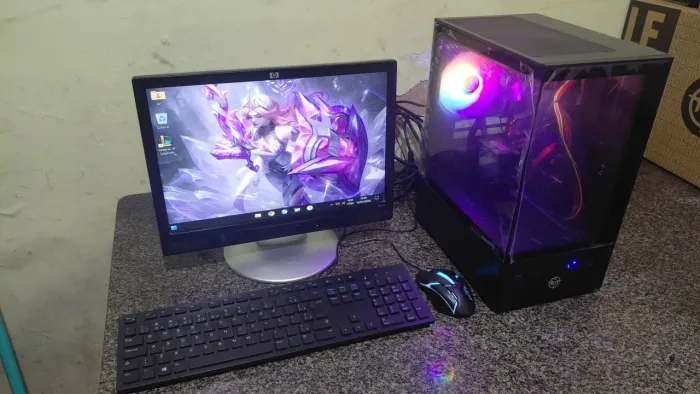 PC I5 SÉTIMA GERAÇÃO DDR4 WIFI MONITOR TECLADO E MOUSE