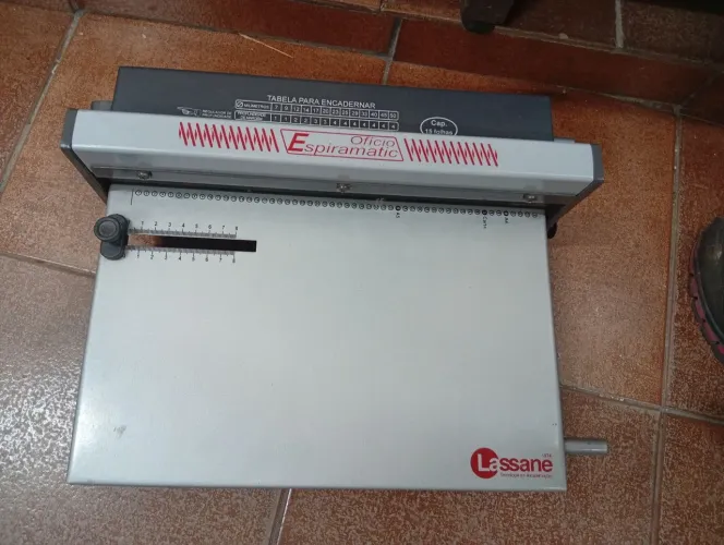 encadernadora manual para espiral espiramatic oficio para 15 fls