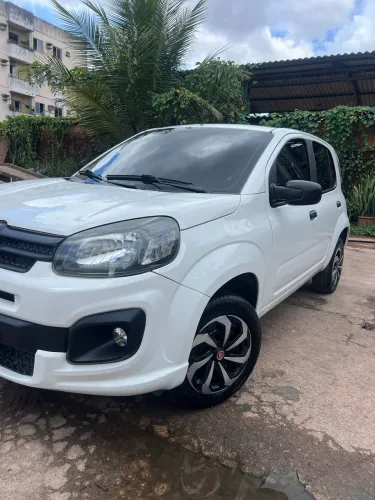 Fiat Uno Attractive 1.0 EVO Fire Flex 8V 5P 2019