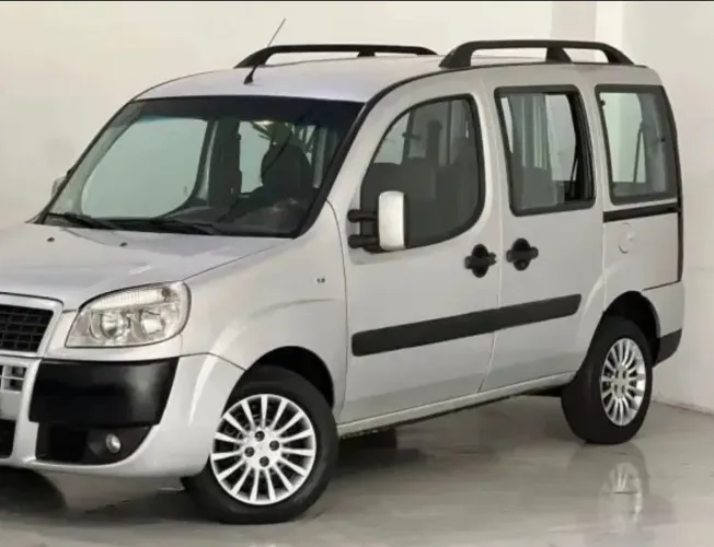 Fiat Doblo Essence 1.8 Flex 16V 5P 2015