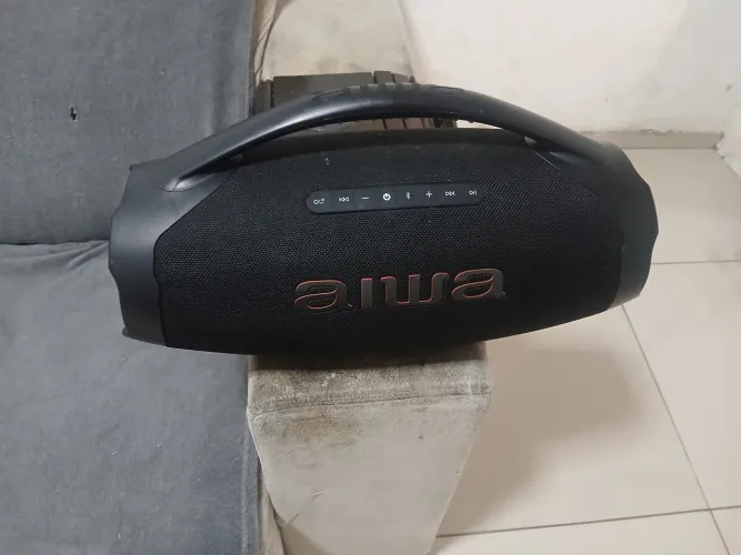 Troca-se=boom box/ aiwa