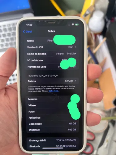 iPhone 11 Pro Max 64GB - Prata - Funcionando perfeitamente
