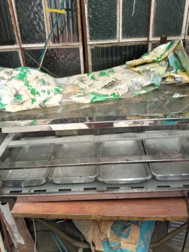 Vitrine de Bar semi nova