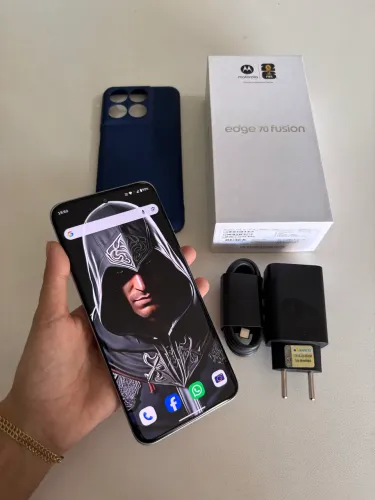 Celular Motorola Edge 70 Fusion - 256 GB.