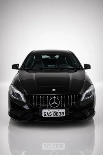 Mercedes-Benz CLA-200 Vision 1.6 TB 16V Flex Aut. 2015