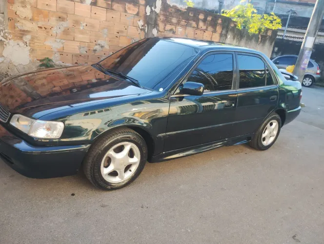 Toyota Corolla XEI 1.8/1.8 Flex 16V Aut. 2002