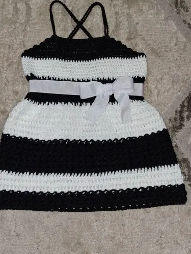 Vestidinho preto e branco 