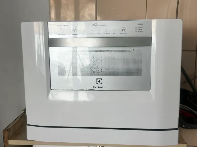 Lava louças Electrolux 6 serviços 