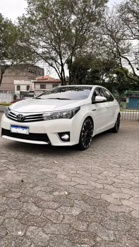 Toyota Corolla GLI 1.8 Flex 16V Aut. 2016