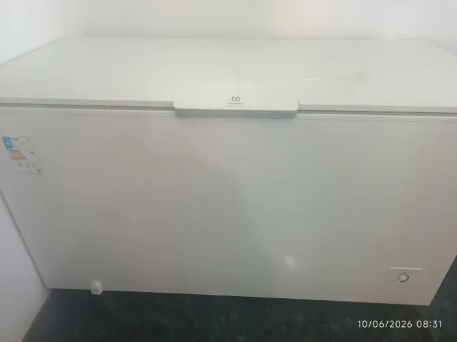 Freezer horizontal Eletrolux novo demais