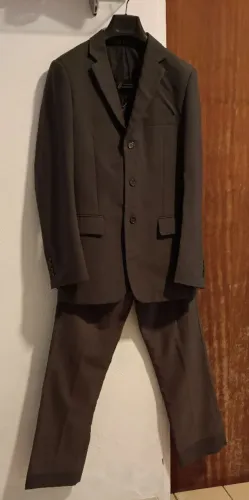 Terno cinza elegante